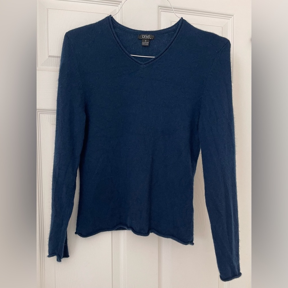 ☀️ PRIVE Cashmere Sweater Women's Small Blue V Neck Long Sleeve